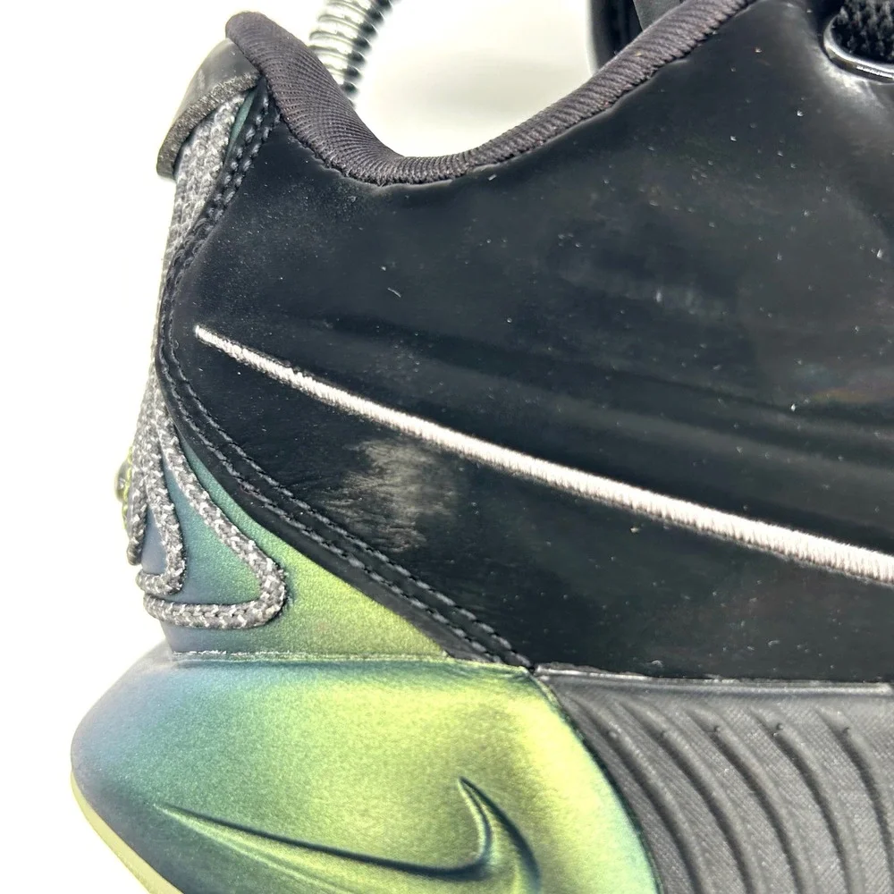 Nike lebron 21